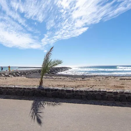 With View Ocean And Private Access To The *